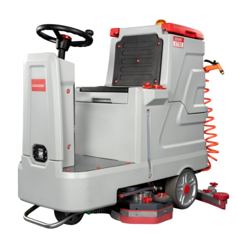 湖州坦洁全自动驾驶式洗地机X700